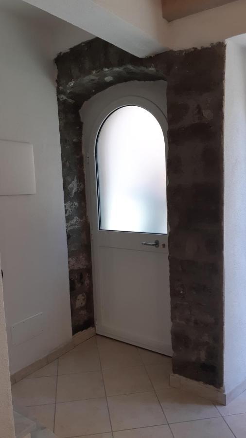 I Tre Ponti Apartment Borgonovo Bagian luar foto
