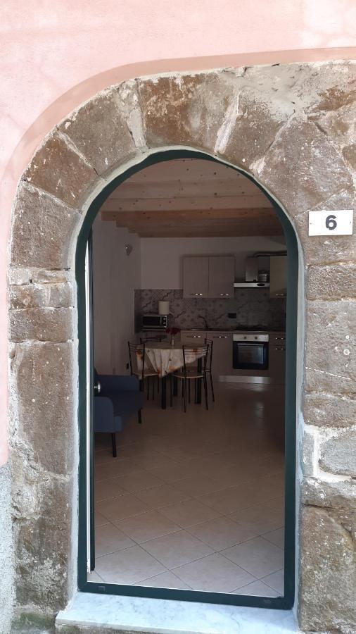I Tre Ponti Apartment Borgonovo Bagian luar foto